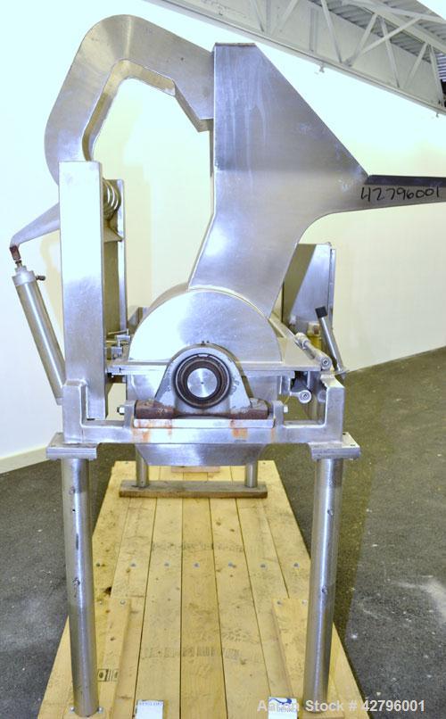 Used Fitzpatrick GuiloRiver, Model 14LX14D, 304 Stainless Steel. 14 Diameter x 14 wide rotor with riving pins. Hinged cover with pelican feed hopper, hinged bottom discharge. Driven by a 5hp, 3/60/20...