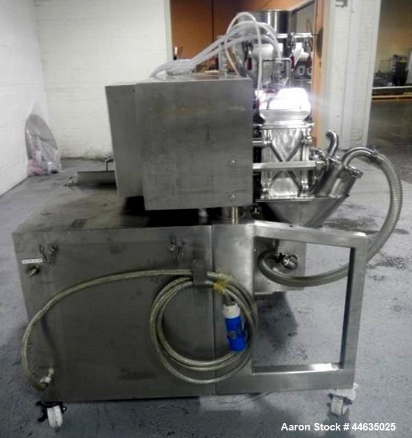 Used Fitzpatrick Fitzmill, Model D6A. 316 Stainless steel product contact surfaces, 304 stainless steel non product contact surfaces, cantilevered design, mirror internal finish, fixed blades with dr...