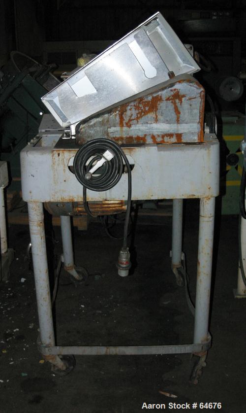 Used Fitzpatrick Fitzmill, Model D6, 316 Stainless Steel. 16 Double sided impact 410/16/20 stainless steel swinging blades, 6" x 11" cutting chamber, jacketed feed throat. 3" Diameter x 16" long scre...