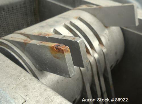 Used Fitzpatrick Fitzmill, Model DAO6, 316 Stainless Steel. (16) double impact swinging blades, 6" x 11" cutting chamber, bottom screen. 304 stainless steel gravity feed throat. Driven by a 7.5 HP, 3...
