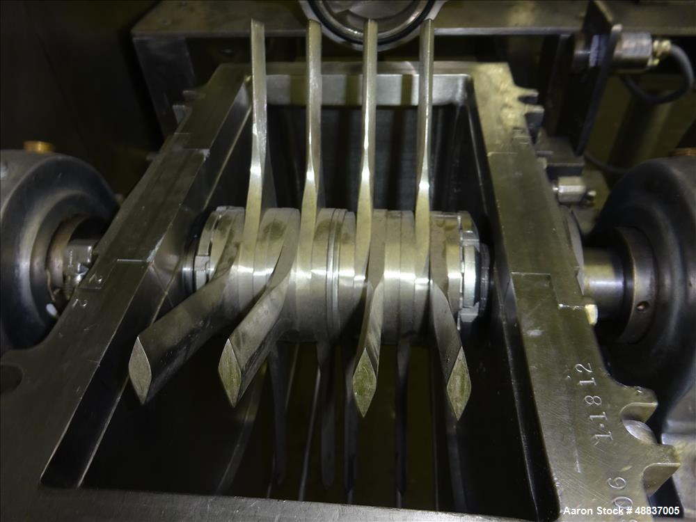 Used Fitzpatrick Fitzmill, Model DAS06.0401, Stainless steel.
