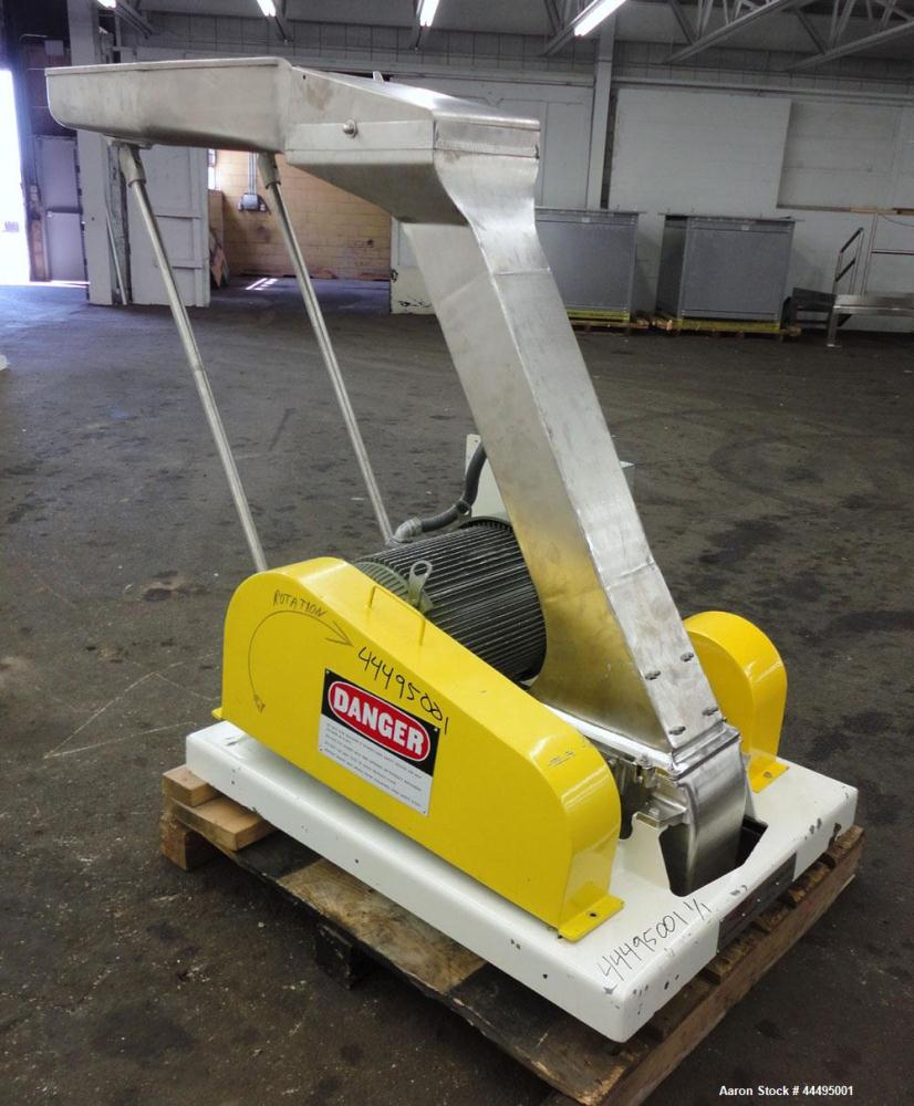 Used Fitzpatrick Fitzmill, Model DAS06, Stainless Steel. (16) Double impact fixed 410/16/20 stainless steel blades, 6” x 11” 304 stainless steel cutting chamber, 304 stainless steel feed throat with ...