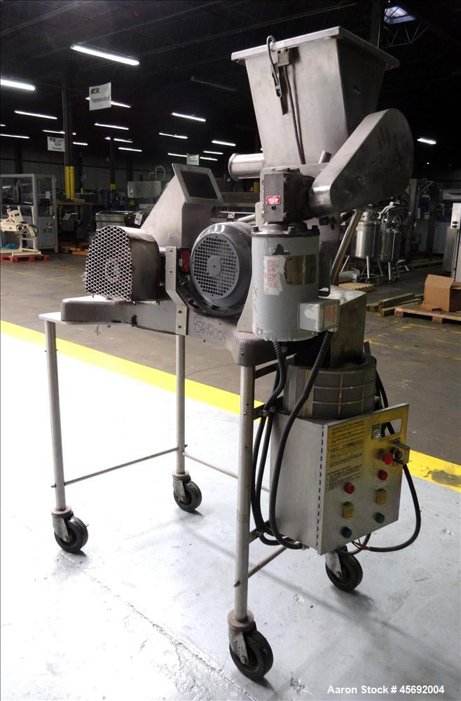 Used Fitzpatrick Fitzmill, Model DAS06. (16) Impact/knife swinging blades, driven by 5 hp, 3/60/208-230/460 volt, 1755 rpm motor. 6" x 11" Cutting chamber, gravity feed throat, bottom screen. (1) 2-1...