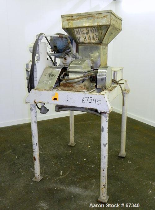 Used Fitzpatrick Fitzmill, Model DASO6, 316 Stainless Steel. (16) Knife rotor with code 575 fixed knife/impact 410/16/20 stainless steel blades. 6" x 11" Water cooled cutting chamber, 3" diameter x 1...