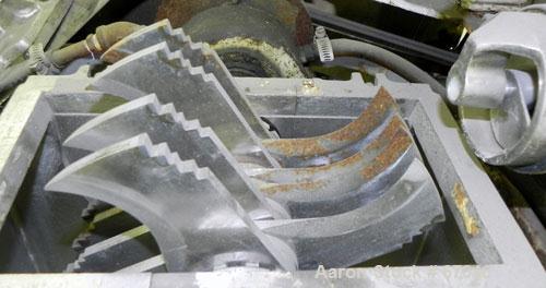 Used Fitzpatrick Fitzmill, Model DASO6, 316 Stainless Steel. (16) Knife rotor with code 575 fixed knife/impact 410/16/20 stainless steel blades. 6" x 11" Water cooled cutting chamber, 3" diameter x 1...
