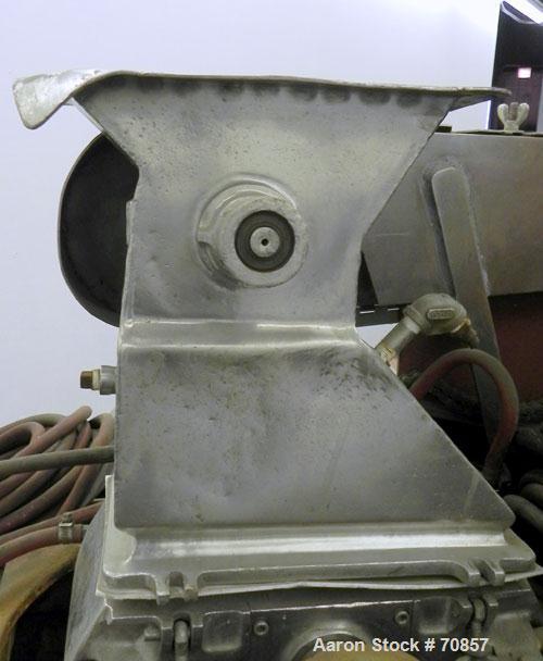 Used Fitzpatrick Fitzmill, Model DASO-6, 316 Stainless Steel. 16 Impact/knife fixed blades, 6" x 11" cutting chamber, gravity feed jacketed hopper with a rotary vane, driven by a 1/4hp, 3/60/220/440 ...