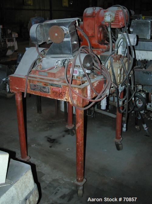 Used Fitzpatrick Fitzmill, Model DASO-6, 316 Stainless Steel. 16 Impact/knife fixed blades, 6" x 11" cutting chamber, gravity feed jacketed hopper with a rotary vane, driven by a 1/4hp, 3/60/220/440 ...