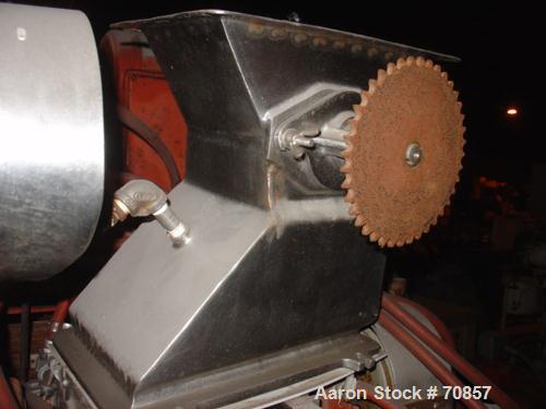 Used Fitzpatrick Fitzmill, Model DASO-6, 316 Stainless Steel. 16 Impact/knife fixed blades, 6" x 11" cutting chamber, gravity feed jacketed hopper with a rotary vane, driven by a 1/4hp, 3/60/220/440 ...