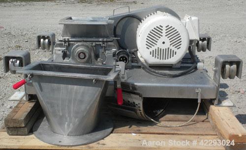 Used Fitzpatrick Fitzmill, model DASO6, 316 stainless steel. (16) 410/16/20 stainless steel fixed double impact stainless steel blades. 6" x 11" cutting chamber, gravity feed throat, bottom screen. D...