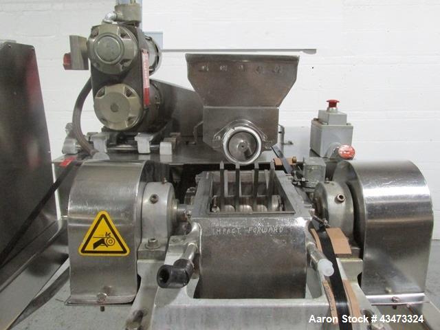 Used Fitzpatrick Fitzmill, Model DASO6. Stainless steel construction, fixed knives, jacketed cover and mill housing, screw feed driven by 0.25hp, 230/460 volt XP variable speed drive, on stainless st...