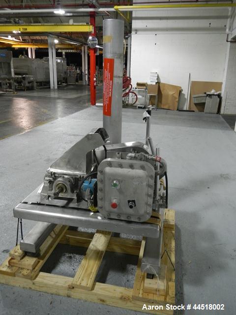Used Fitzpatrick Fitzmill, Model DASO6, Stainless Steel. Knife/impact fixed blades. Mounted on a base and pedestal with a 7.5hp, 230/460 volt, 1750 rpm XP motor. Gravity feed throat, missing feed pan...