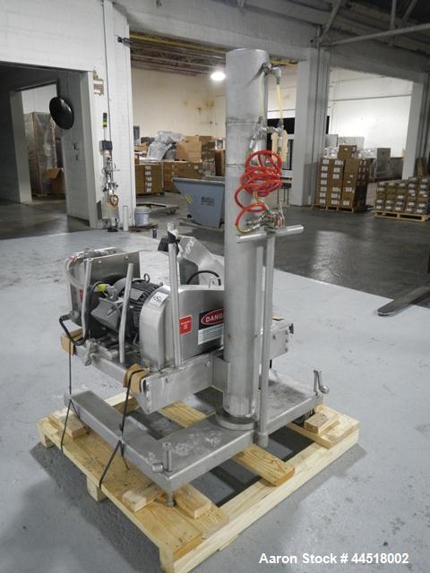 Used Fitzpatrick Fitzmill, Model DASO6, Stainless Steel. Knife/impact fixed blades. Mounted on a base and pedestal with a 7.5hp, 230/460 volt, 1750 rpm XP motor. Gravity feed throat, missing feed pan...