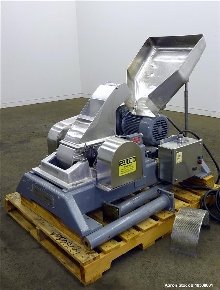 Used Fitzpatrick Fitzmill, Model DASO6, Stainless Steel. (16) Fixed impact/knife 410 stainless steel blades. Approximate 6" x 11" cutting chamber, 304 stainless steel. 316 Stainless steel top cover. ...