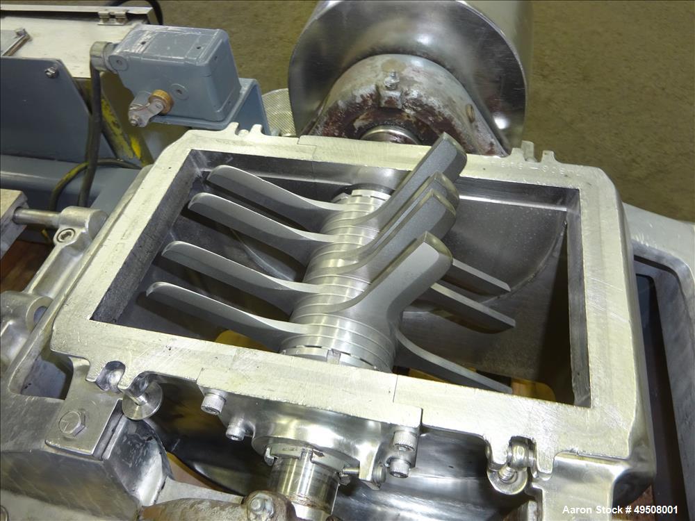 Used Fitzpatrick Fitzmill, Model DASO6, Stainless Steel. (16) Fixed impact/knife 410 stainless steel blades. Approximate 6" x 11" cutting chamber, 304 stainless steel. 316 Stainless steel top cover. ...