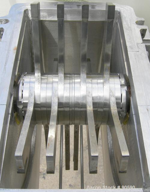 Used: Fitzpatrick fitzmill, model DASO6, 316 stainless steel. (16) fixed double sided 410 stainless steel impact blades, 6" x 11" cutting chamber. 4" diameter x 18" long screw feed with hopper, drive...