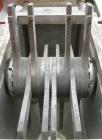 Used Fitzpatrick Fitzmill, Model DASO6, 316 stainless steel. 16 fixed double impact 410 stainless steel blades. 6