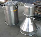 Used Alpine Bed Opposed Jet Mill, Model 140AFG.  316 Stainless steel, 10.7 liter jacketed chamber rated 2.3 bar at 123 deg C (33 psi at 253 deg F).  (1) Horizontal design classifying wheel driven by ...
