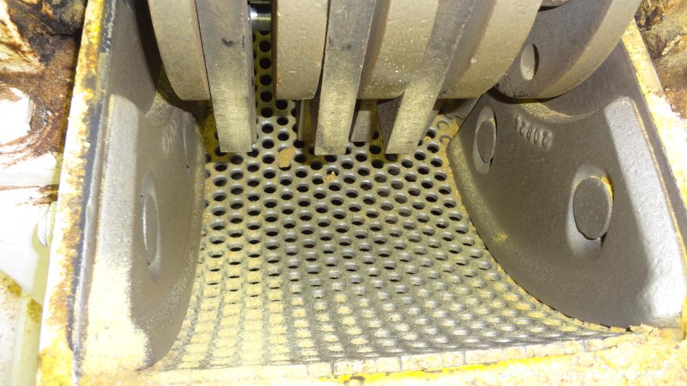 Used Carbon Steel Alpine Omniplex Hammer Mill, Model 40/20