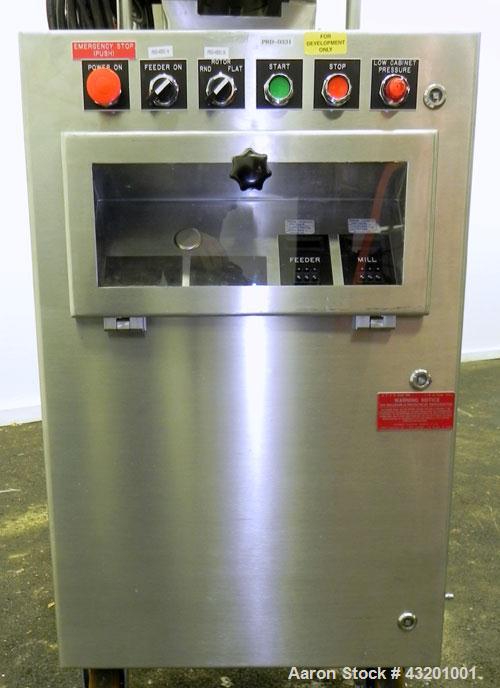 Used Fluid Air Impact/Screening Mill, Model 003, 304 Stainless Steel. 17-4PH Stainless steel fixed rotor with bars, 4’’ x 15’’ cutting chamber with bottom screen. 1-1/2’’ diameter x 15’’ long top scr...