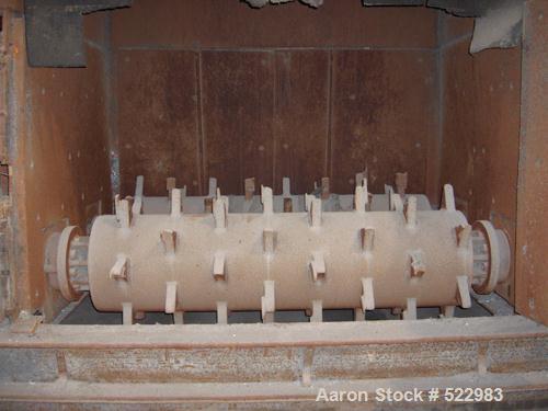 USED: T J Gundlach Machine Company crusher/breaker, model 972-140060. Crusher rollers driven by (2) 75 hp motors. Length 144-1/2", width 179-3/8", height with hopper 151-1/16"; height with upper hopp...