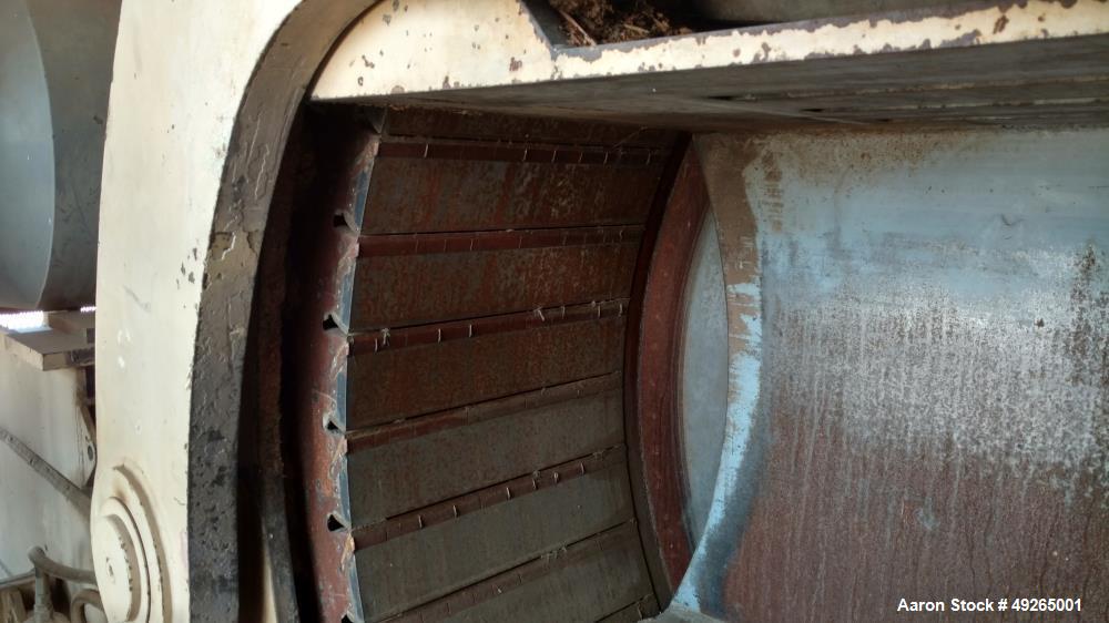 Used Pallmann Universal Long Log Flaker, Type PZU 19-600. Spec for 700 Kw / 938 hp. Inside max : 400. The voltage on this unit is 3 phase 480 volt for all of the motors and 120 volt and 24 volt for t...