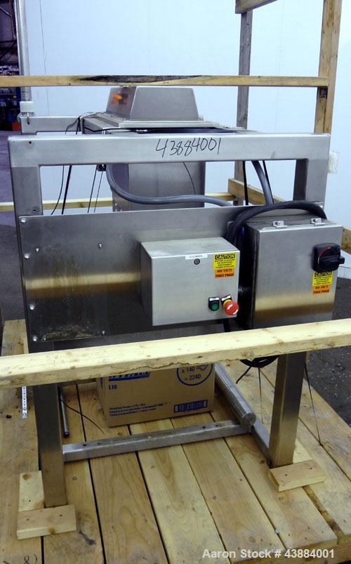 Used- Quadro Comil, Model 194 Ultra, 316/304 Stainless Steel. Approximately 8" diameter impeller, with screens. Approximate ...