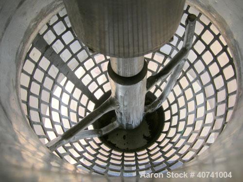 Used Quadro Comil, model 196, 304 stainless steel. Approximate 10" diameter screen, approximate capacity up to 8000 pounds an hour. Top feed, bottom discharge. Includes screen and beater bar. Driven ...