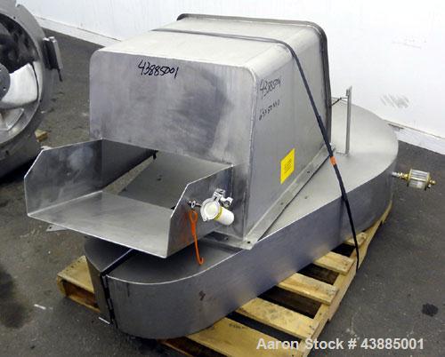 Used Rietz Bepex Extructor, Model RE-24-K9E933, 304 Stainless Steel. 24" Diameter blade, end orifice plate with discharge chute. Designed for extra coarse chopping to 1”. Approximately 30’’ x 27’’ x ...