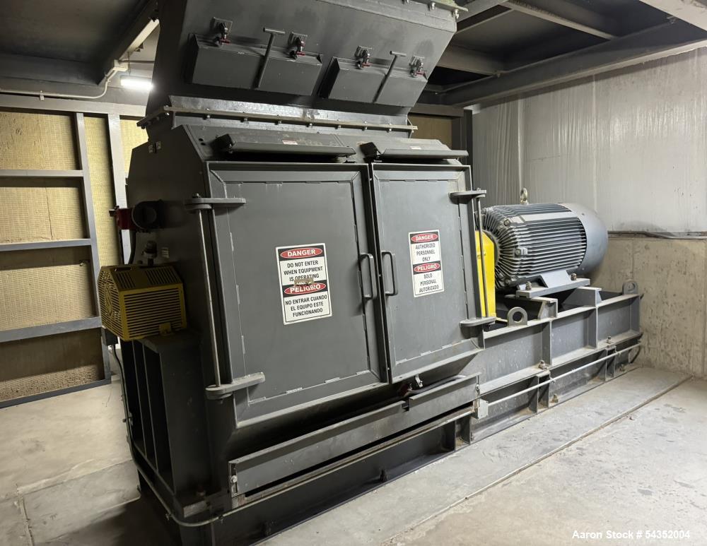 Used Schutte 44 Series Circ-U-Flow Hammermill, Model 44-60-301B-1, Serial# 2102057. With approximate 3/8" thick hammers, infeed hopper with magnets, Benshaw panel, 500hp motor.
