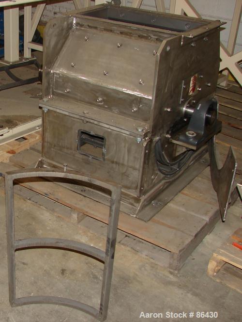 USED: Schutte Buffalo hammermill, model WA-25-HSS. The pocket formed by the cleats is 1.5" high x 10.5" wide and 11.75" in length. Cleats are spaced on 12" center. RPM 2100, hp 40. The SS is for stai...