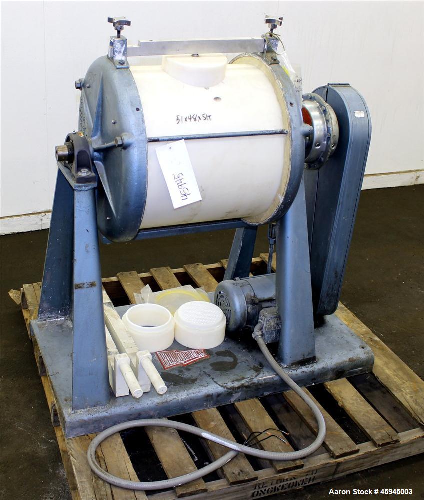 Used Paul O Abbe #4 Jar Mill, Approximate 20 Gallon. Plastic Jar approximate 18" diameter x 20" straight side. Jar speed 39 rpm. Belt driven by .5 hp, 1725 rpm, 208-230/460 volt motor, thru reducer, ...