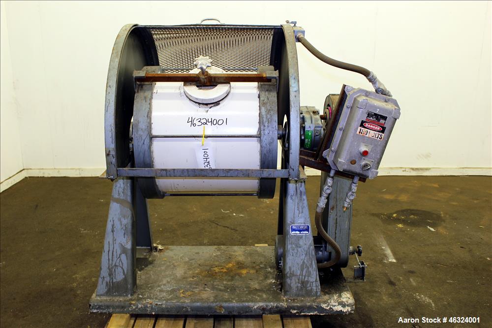 Used Paul O. Abbe One Piece Ceramic Ball Mill, Model 5A. Total volume 35.30 gal