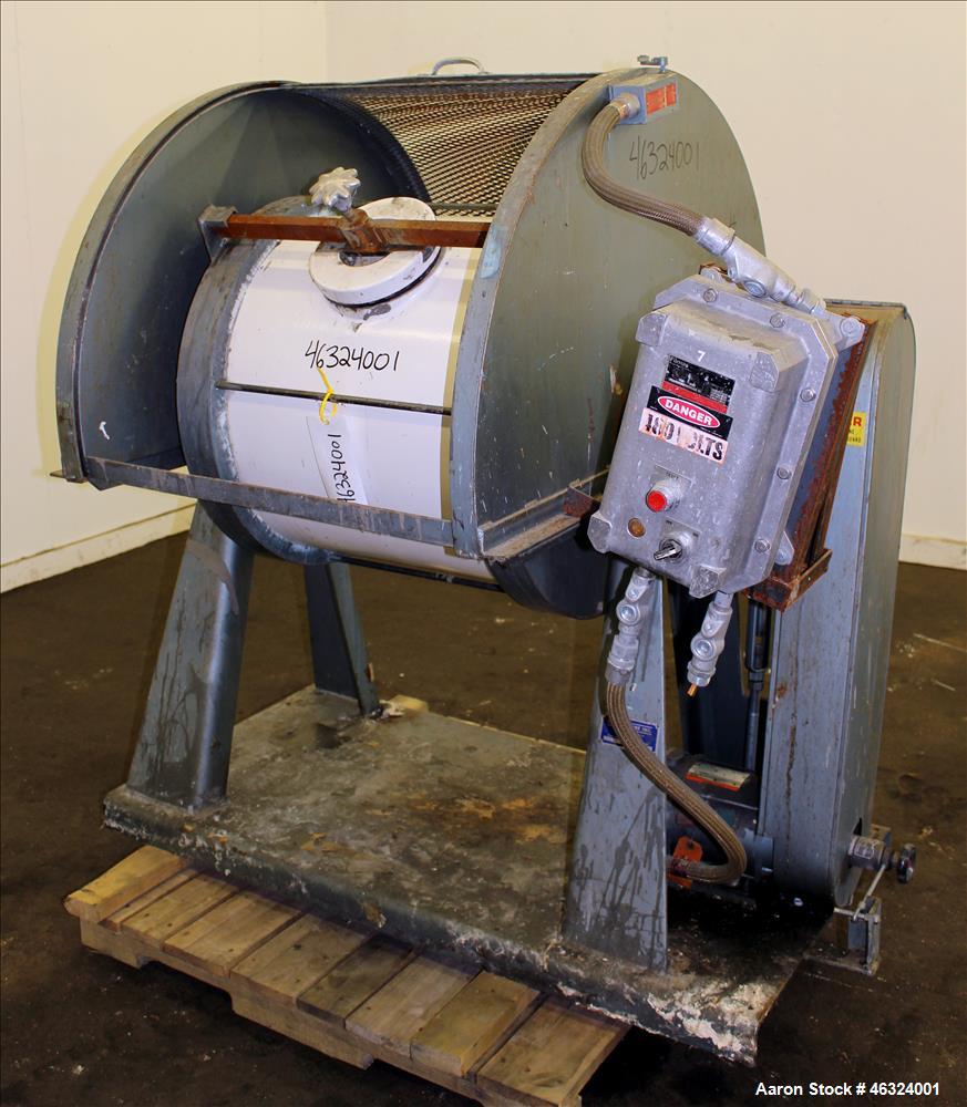 Used- Paul O. Abbe One Piece Ceramic Ball Mill, Model 5A. Total volume 35.30 gal