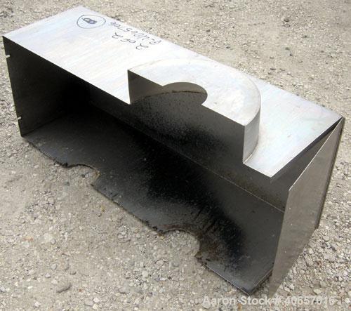 Used Lump Breaker, dual shaft, 304 stainless steel. (1) 4" diameter shaft with (7) 3 blade hook style knives, (1) 4" diameter shaft with (6) 3 blade hook style knives. (2) sets of stationary bars. 40...