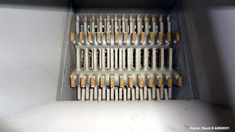 Used Machine & Process Design Dual Rotor Crusher Lump Breaker, 304 Stainless Steel. Approximate 18" x 18" feed throat with a top mounted hopper with safety grate and hinged charge port section. (2) C...