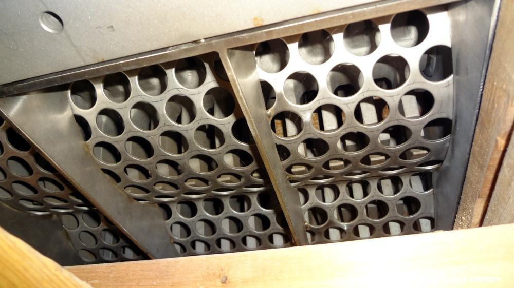 Used Machine & Process Design Dual Rotor Crusher Lump Breaker, 304 Stainless Steel. Approximate 18" x 18" feed throat with a top mounted hopper with safety grate and hinged charge port section. (2) C...