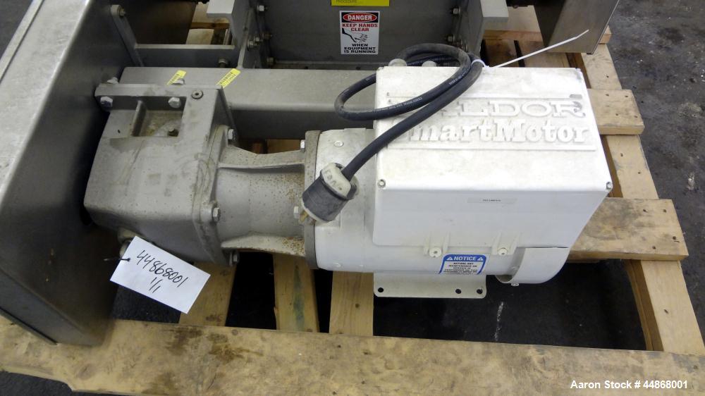 Used Machine & Process Design Dual Rotor Crusher Lump Breaker, 304 Stainless Steel. Approximate 18" x 18" feed throat with a top mounted hopper with safety grate and hinged charge port section. (2) C...
