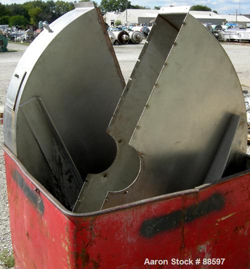 Used Paul O Abbe Pebble Mill, Model #1, 304 Stainless Steel Sroduct Contact. 68" Diameter x 56" straight side. 117 Cubic feet total capacity, 29.25 working. Alumina ceramic lined. Internal rated 14.7...