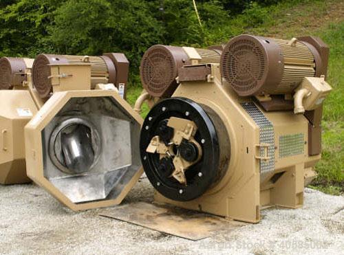 Used 34" Bliss Pioneer Pellet Mill, 400 hp, new belts, bearings, die, rolls and paint. Mfg 1998. Includes stainless steel feeders, conditioners, feed cones and doors. Reported to be reconditioned.