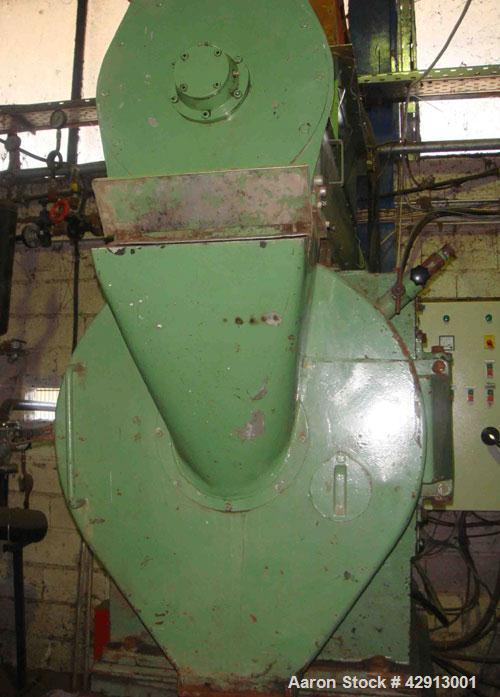 Used CPM 2000 Pellet Mill, 125 hp with reduction gear drive, conditioner with independent drive, feeder and electric panel. Including (9) new roll shells of normal, Cr100 or 20MnCr5 steel.  (14) Extr...