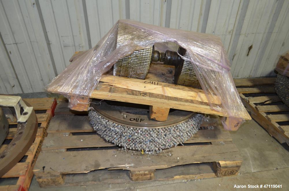 Used Munch Pellet Mill System Consisting Of: (1) Vecoplan incline feed conveyor, approximate 60" wide x 26 long, approximate 168" discharge height, driven by a 5hp gear motor, (1) Ensign dosing hoppe...