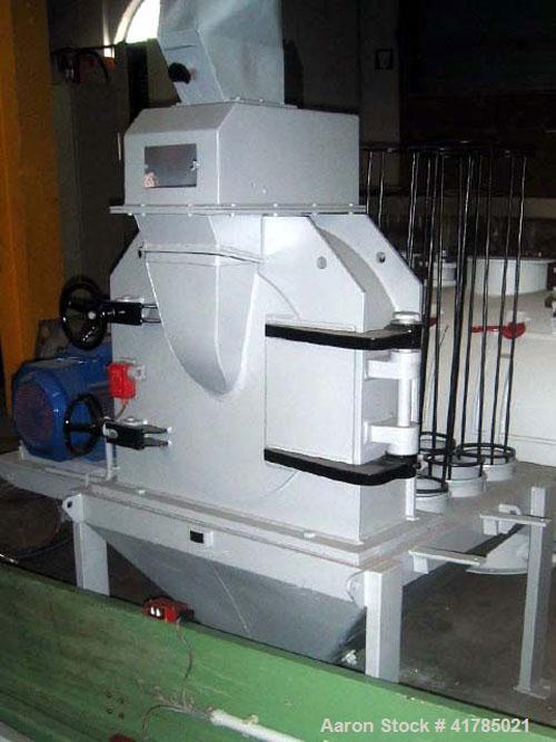 Used Gruber Hermanos 24-AP pan mill, cast iron, duplex 24-AP and sic mill, 14.2" (360 mm), diameter rotor with 4 rows of 0.4" (10 mm) diameter pins, reduced down to 0.24" (6 mm) pitch with feed hoppe...