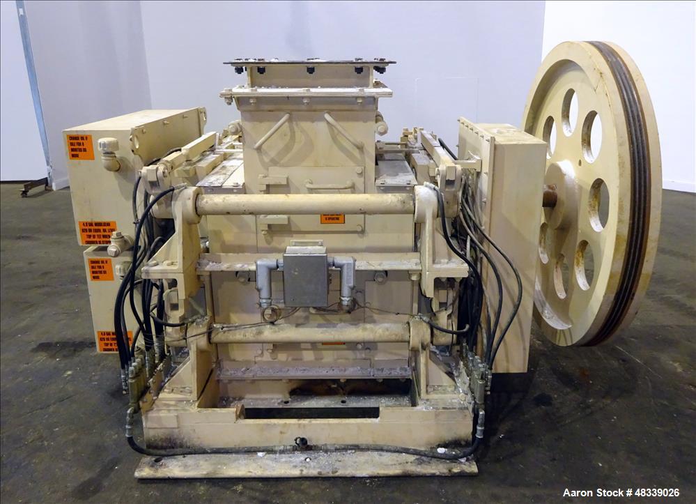 Used Gundlach Heavy Duty Roll Crusher, Model 3020D, Carbon Steel.