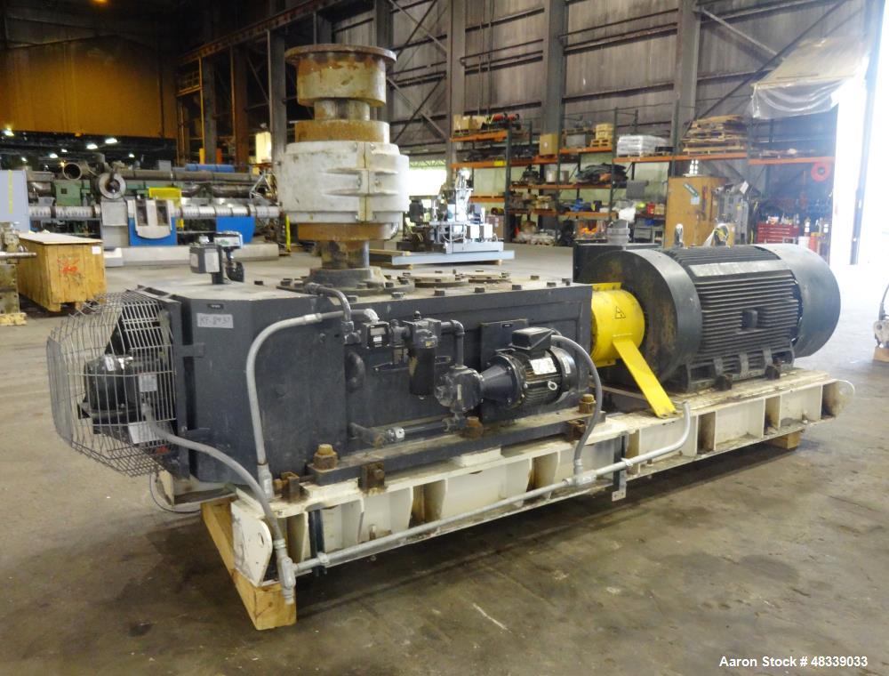 Used- Williams 85" Fluid Bed Roller Mill.