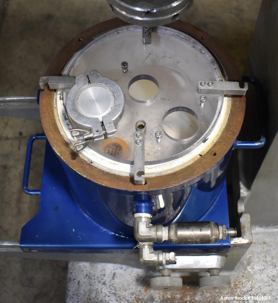 Used- Union Process Szegvari Attritor. Approximate 8" diameter x 7-1/2" deep ceramic lined jacketed bowl. Mixing agitator ap...