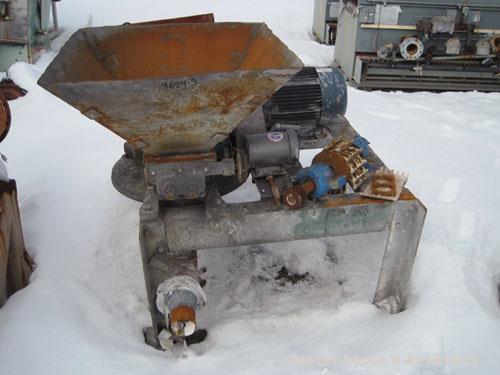 Used Mikro Pulverizer, Model 2DH, Carbon Steel. Rotor with (2) rows of swinging hammers. Dual screw feed driven by a 3/4 hp, 3/60/208-220/440 volt motor. Main drive is 15 hp, 3/60/208-220/440 volt mo...