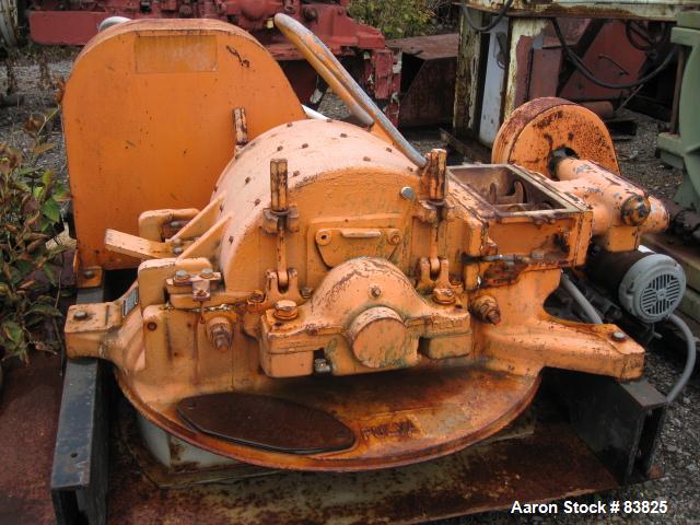 USED: Pulva Corp Pulverizer, model C, carbon steel. Double screw feed. Driven by a 3/4 hp motor. Main drive is a 40 hp, 230/460 volt motor. Base mounted.