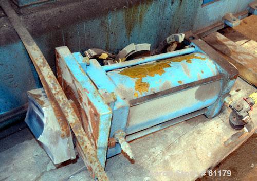 Used Teledyne Readco 5" High Intensity Batch Mixer Compounder, 100 Cubic Inch (0.43 gallon), 304 Stainless Steel. Jacketed bowl, cored rotors, co-rotating design. 5-1/2" x 5" Top feed opening with ho...