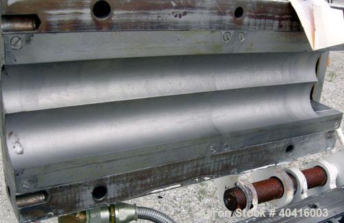 Used Teledyne Readco 2" twin screw continuous processor, 434 stainless steel.  (2) 2" diameter x approximately 17 1/2" long shafts.  Carbon steel jacketed chamber, clamshell design, rated 150 psi at ...