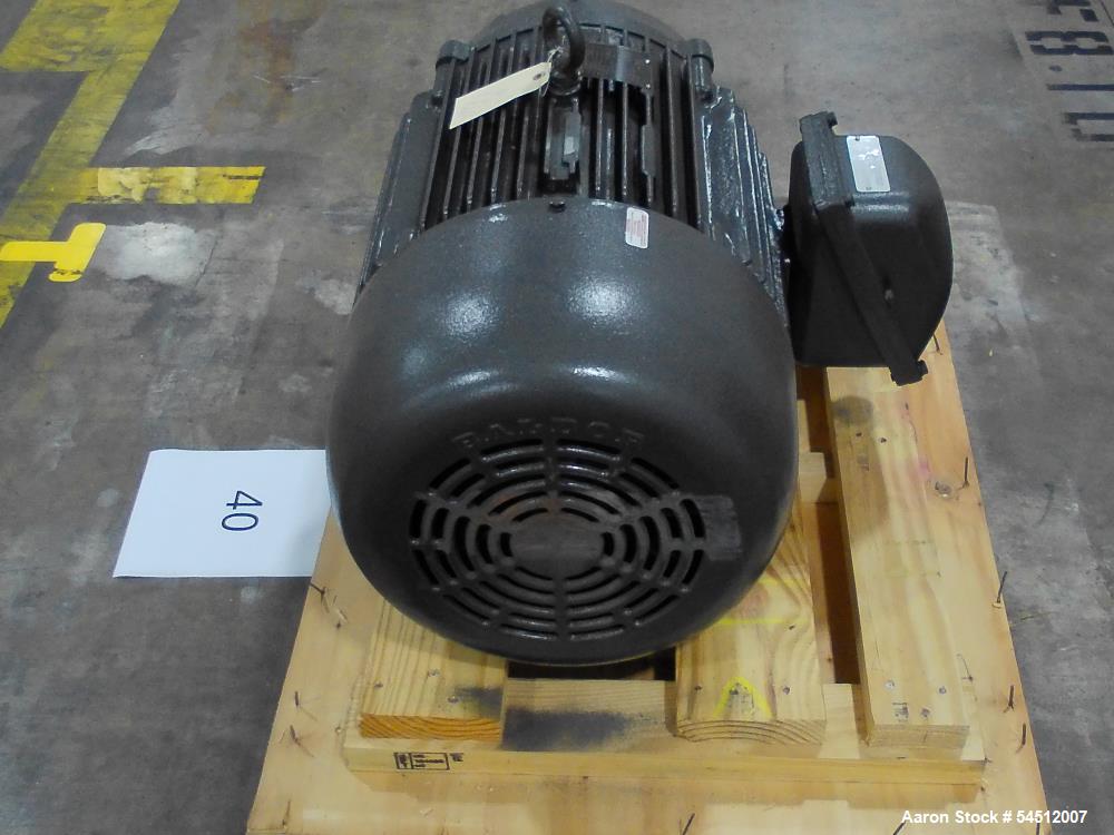 Unused- Admix Tote Base Mixer, Model Rotosolver. 40 HP. Stainless steel. Model250RS175:Shaft speed 1750 rpmMotor: 40HP, 1750 rpm, explosion proof, 3/60/230/460vShaft: 3.15" - diameter (limit 55 thru ...